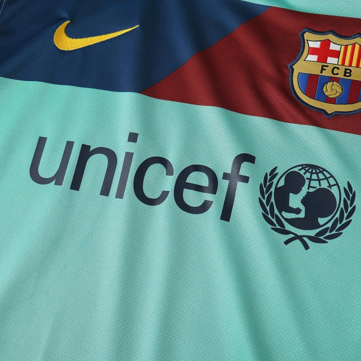 Barcelona Camiseta Visitante 2010/11 - Retro