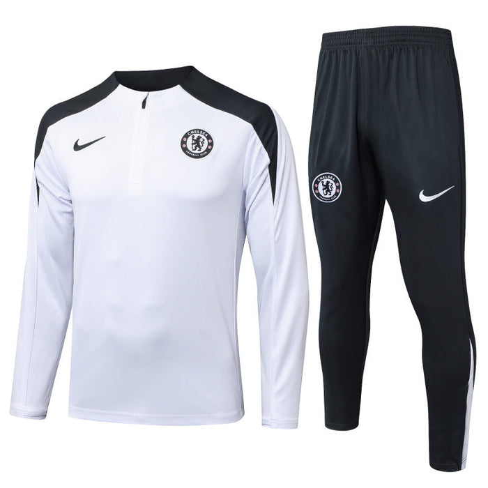 Chelsea White Pre-Partido Conjunto Deportivo 2025/26