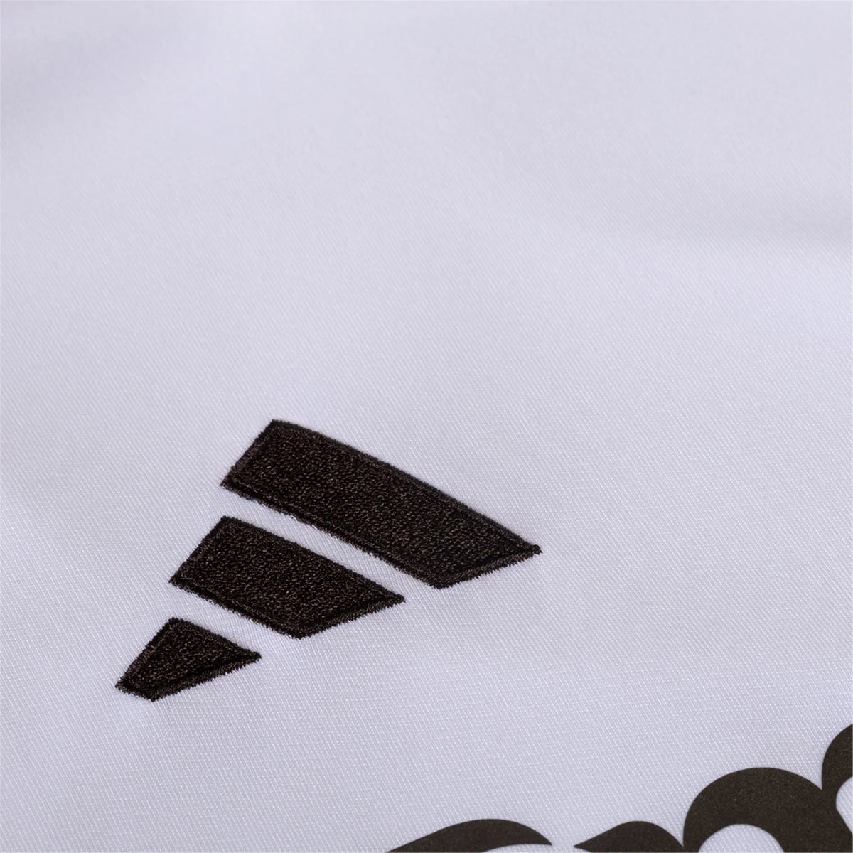 Real Madrid Camiseta Local 2025/26 - Mujer