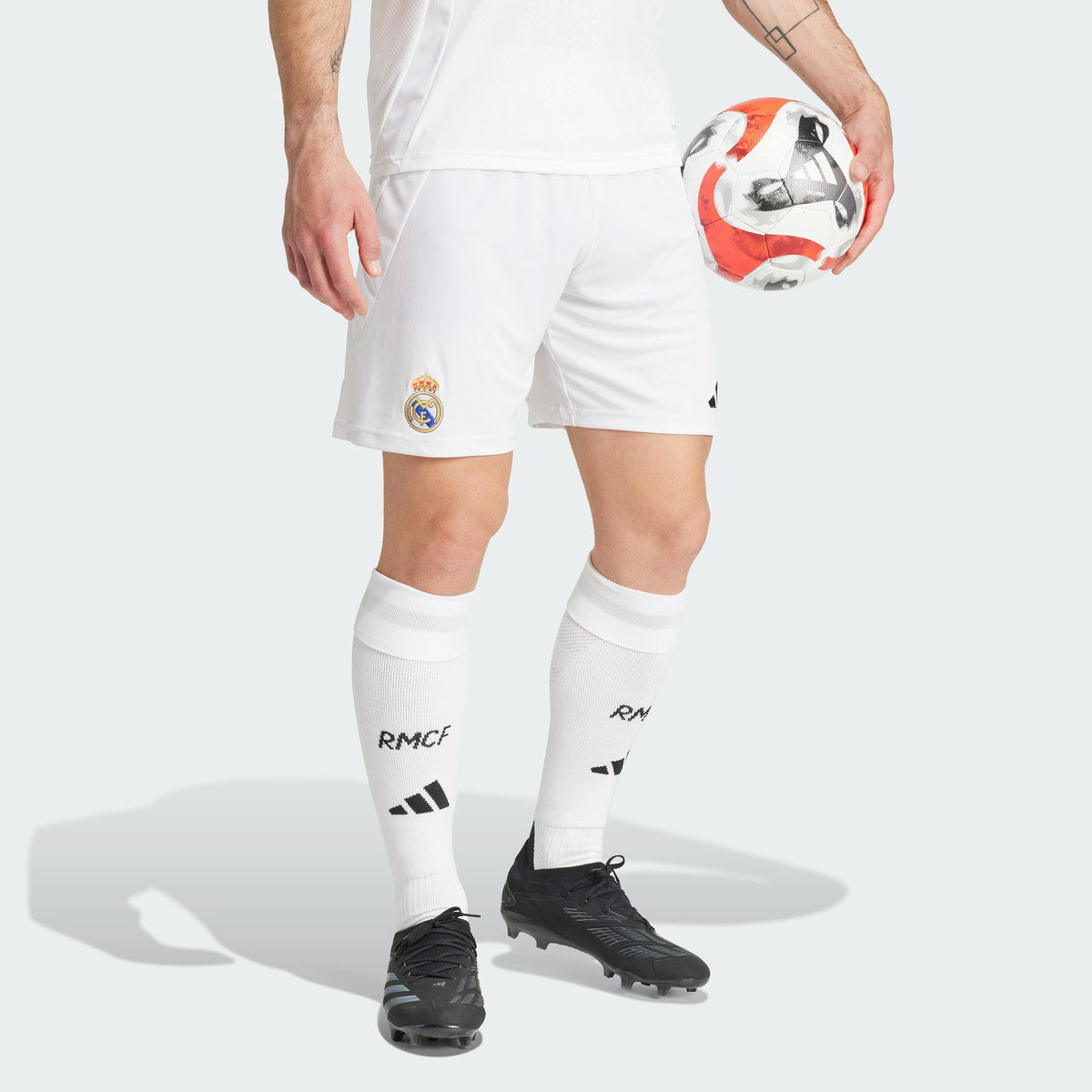 Real Madrid Shorts Local 2024/25