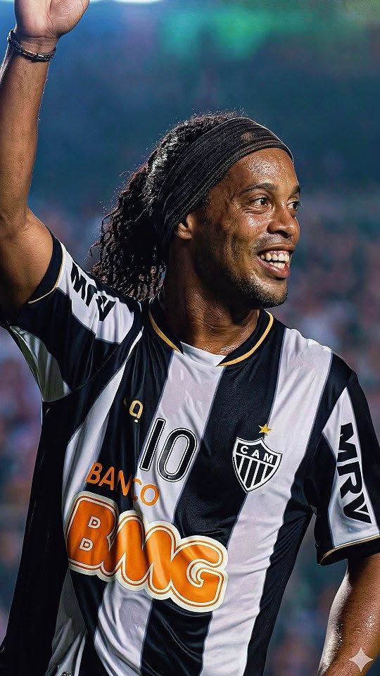 Atlético Mineiro Camiseta Local 2013 Ronaldinho #10 - Retro