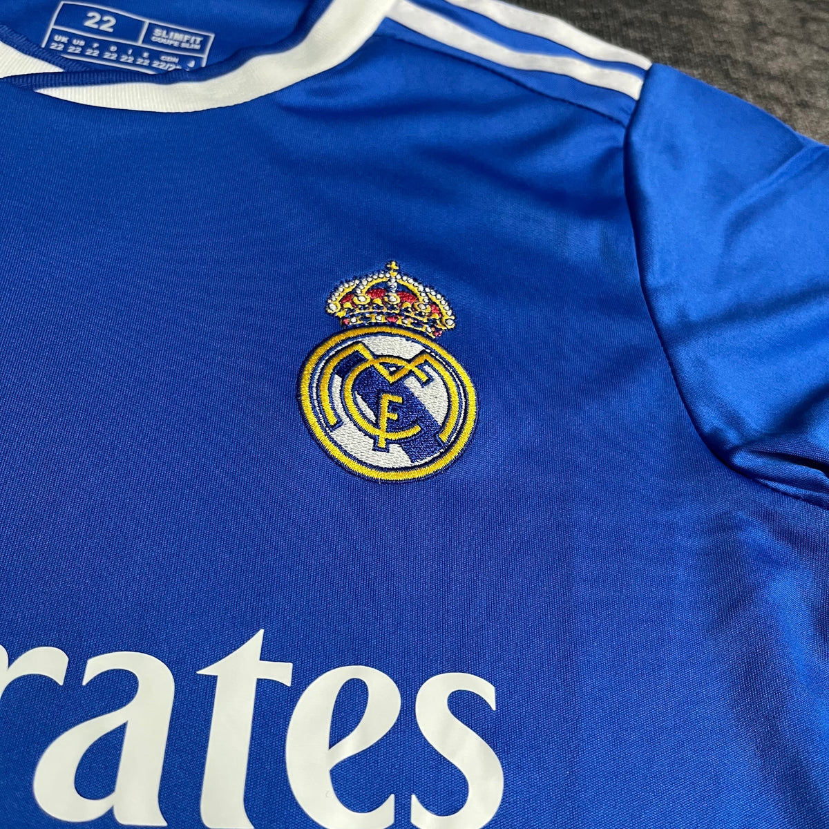 Real Madrid Tercera Camiseta 2025/26 - Niños