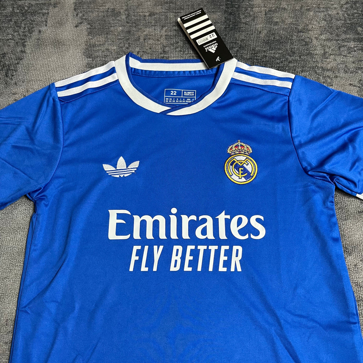 Real Madrid Tercera Camiseta 2025/26 - Niños