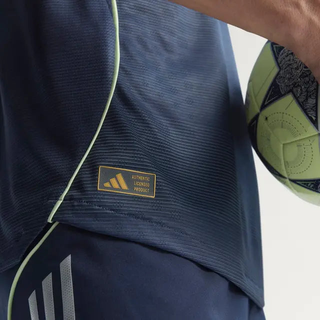 Real Madrid Camiseta Visitante 2025/26 - Versión Jugador