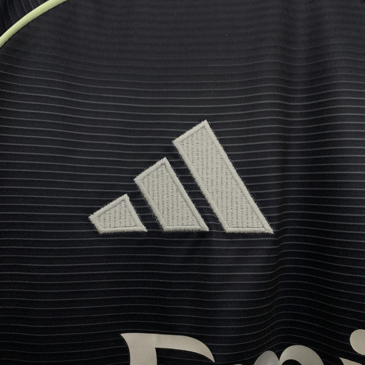 Real Madrid Camiseta Visitante 2025/26