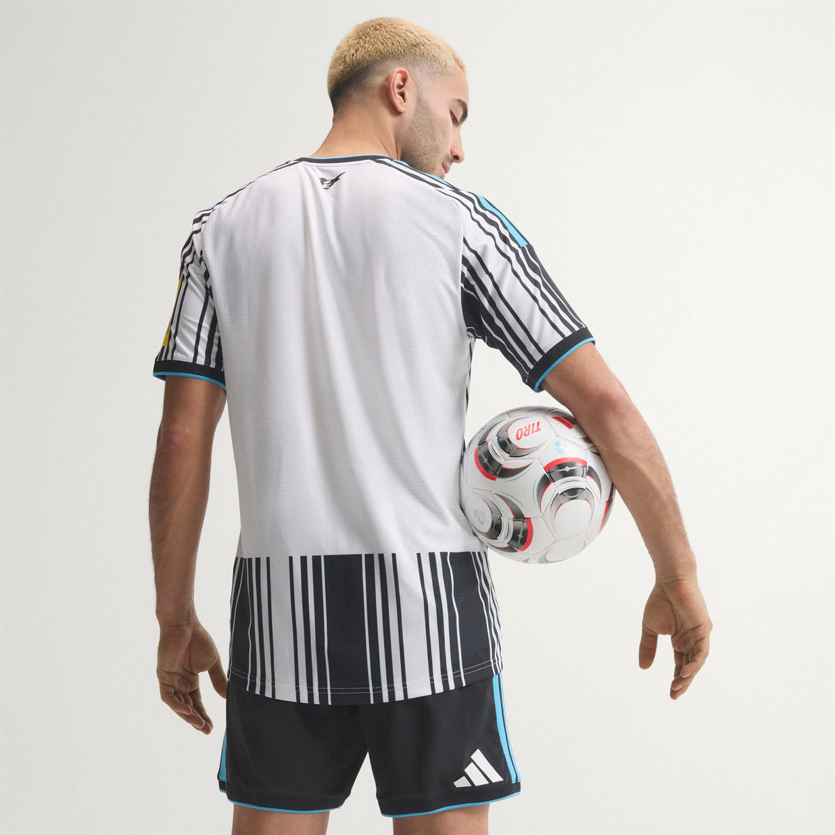 Newcastle Camiseta Local 2026/27 - Versión Jugador
