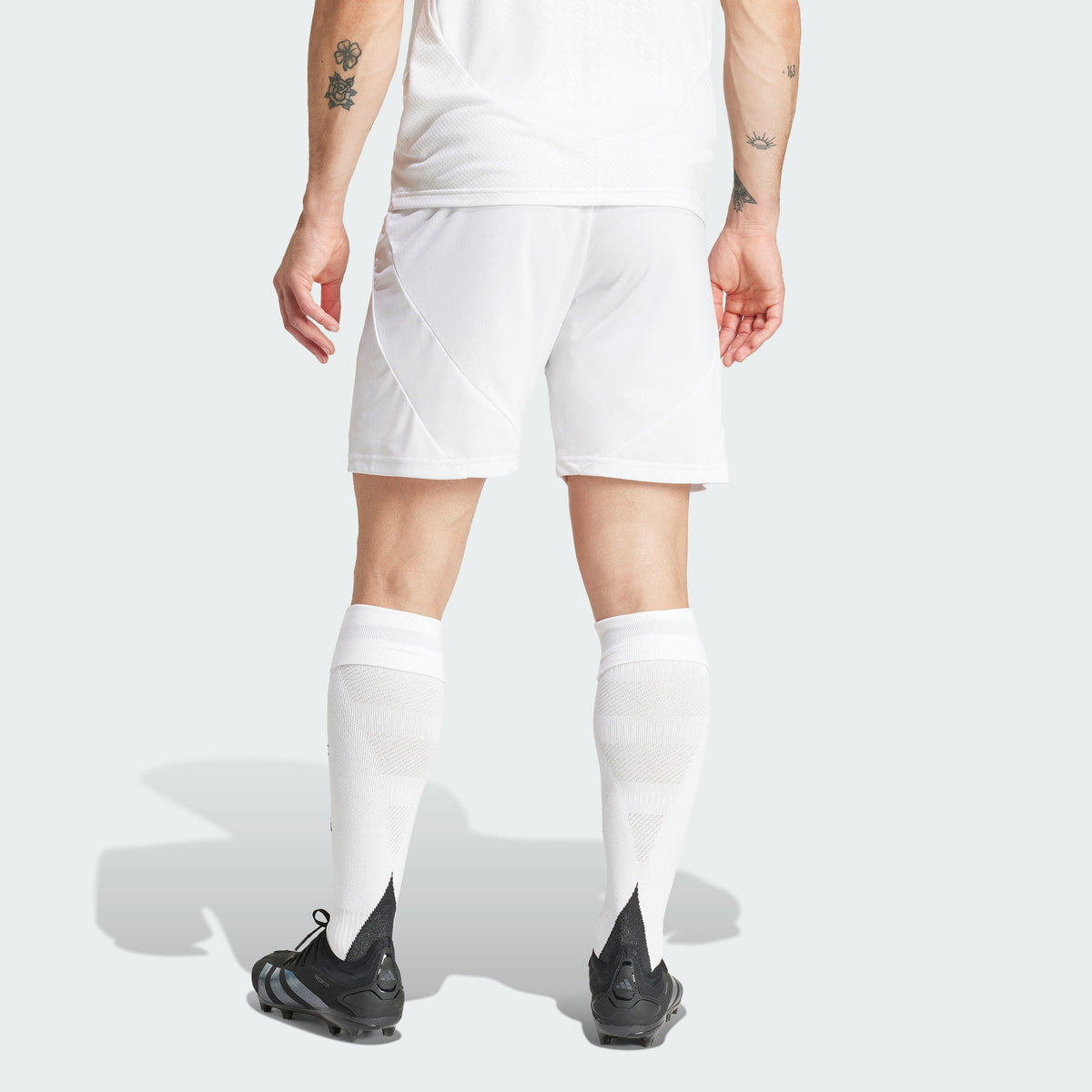 Real Madrid Shorts Local 2024/25
